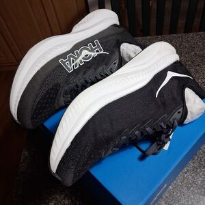 Hoka Mach 6 Black and White Running Shoes(wide) Size 12